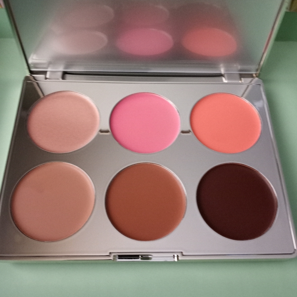 ICONIC London Multi-Use Cream Blush Bronze and Highlight Palette NIB - Picture 7 of 7